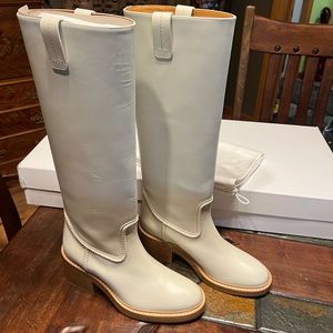 Chloe Mallo Tall Boot in Eggshell Size 40